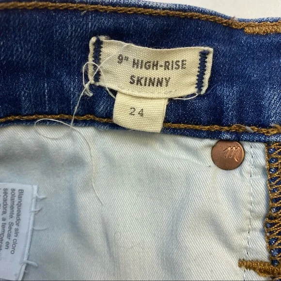 Madewell 9" Mid-Rise Skinny Jeans in Paloma Wash - Picture 7 of 12